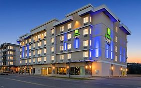 Holiday Inn Express & Suites Victoria-Colwood By Ihg